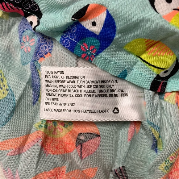 Cat & Jack Girls Swimsuit Coverup Tropical - Picture 3 of 4